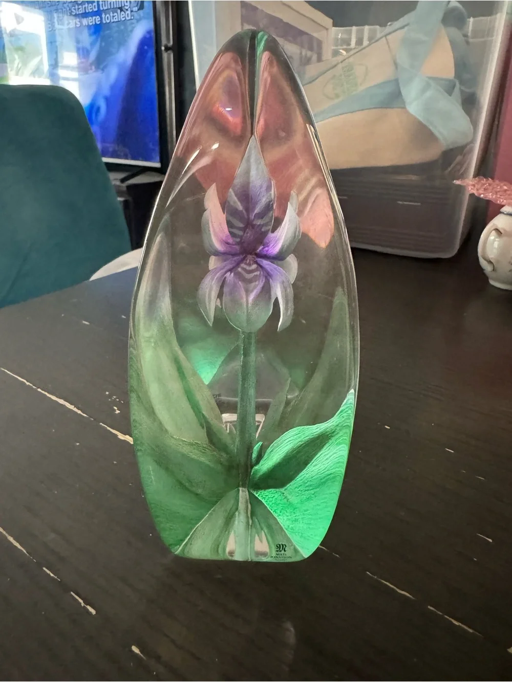 Source Unknown art glass